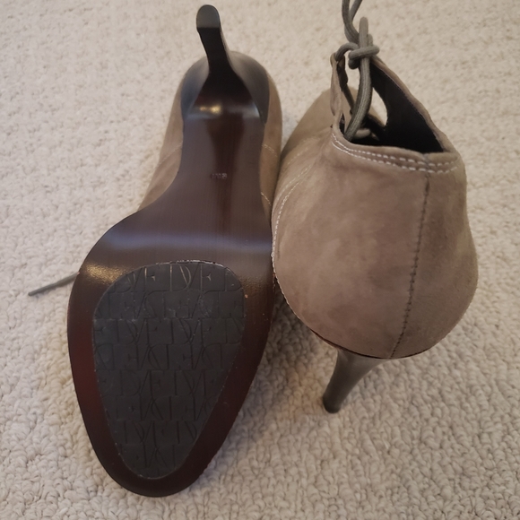 Diane von Furstenberg heels - Picture 5 of 5